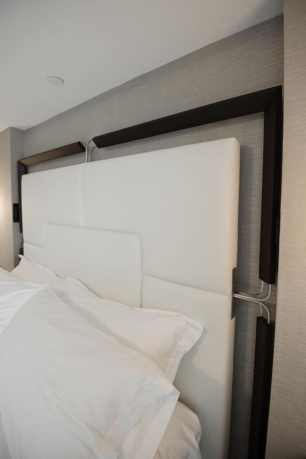 The Reid Hotel Vanderhoof Экстерьер фото