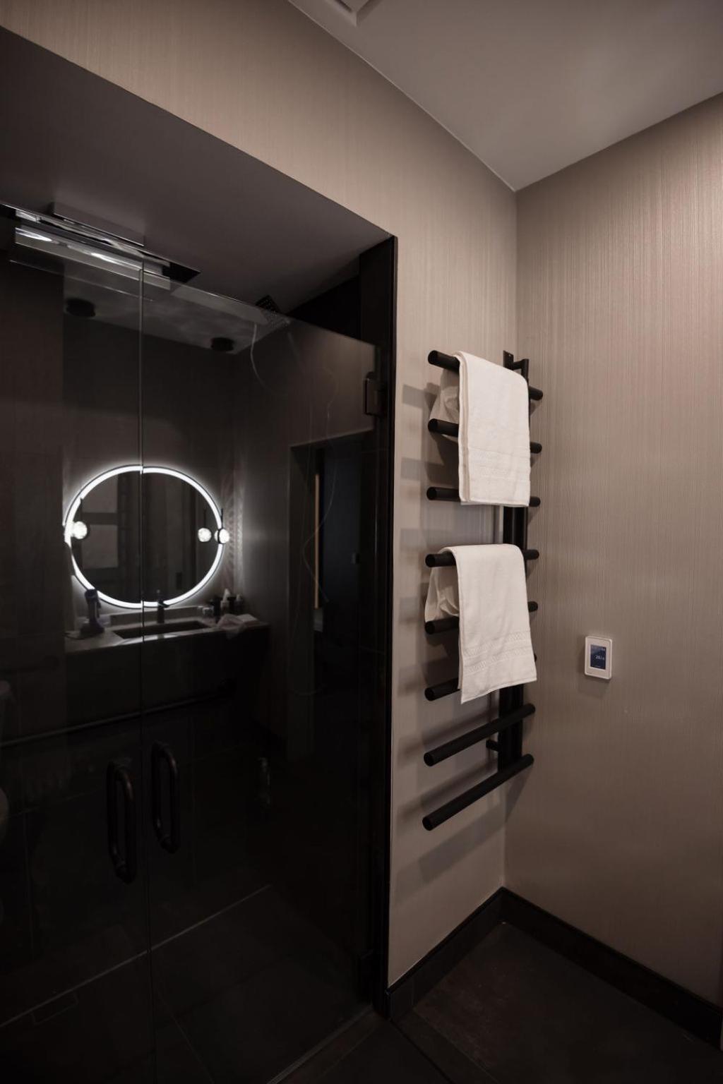 The Reid Hotel Vanderhoof Экстерьер фото